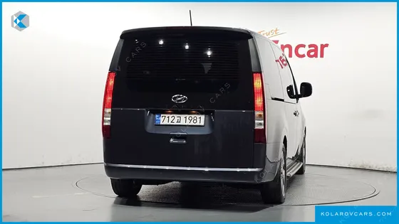 HYUNDAI STARIA L3.5 TOURER 11-SEATER