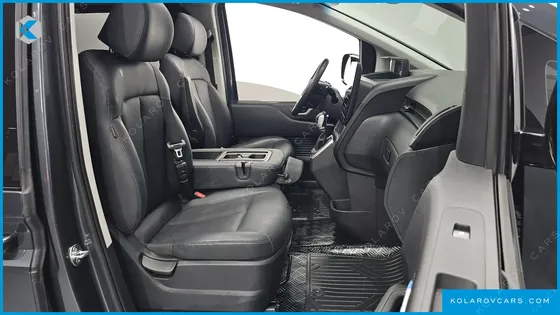 HYUNDAI STARIA L3.5 TOURER 11-SEATER