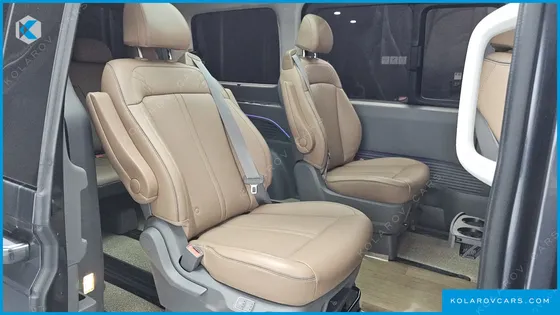 HYUNDAI STARIA L3.5 LOUNGE 9-SEATER