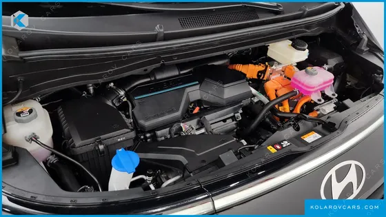 HYUNDAI STARIA HEV 1.6 CARGO 5-SEATER