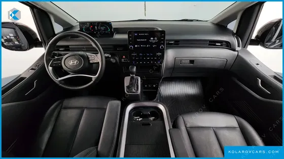 HYUNDAI STARIA HEV 1.6 CARGO 5-SEATER