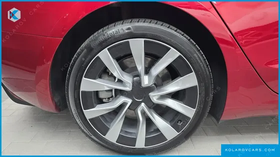 TESLA MODEL 3 LONG RANGE AWD