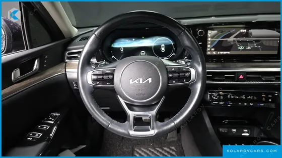 KIA K5 SIGNATURE