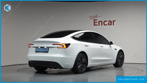 TESLA MODEL 3 RWD