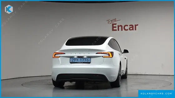 TESLA MODEL 3 RWD