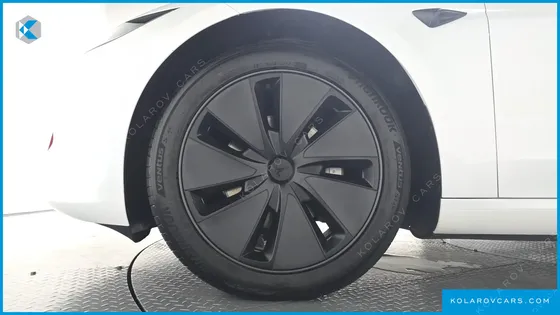 TESLA MODEL 3 RWD