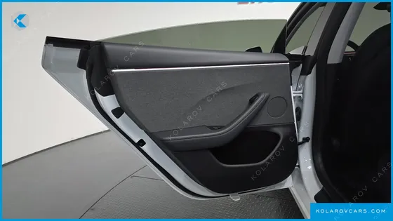 TESLA MODEL 3 RWD