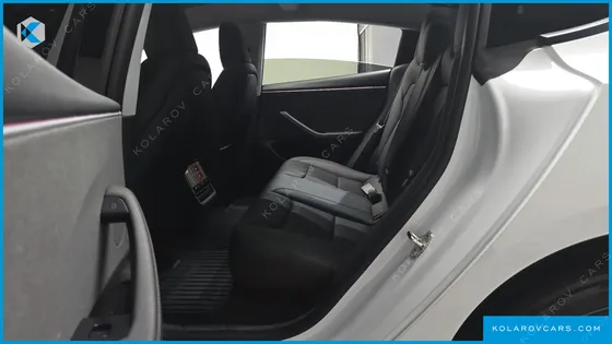 TESLA MODEL 3 RWD