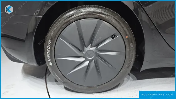 TESLA MODEL 3 스탠다드 RWD