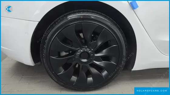 TESLA MODEL 3 LONG RANGE AWD