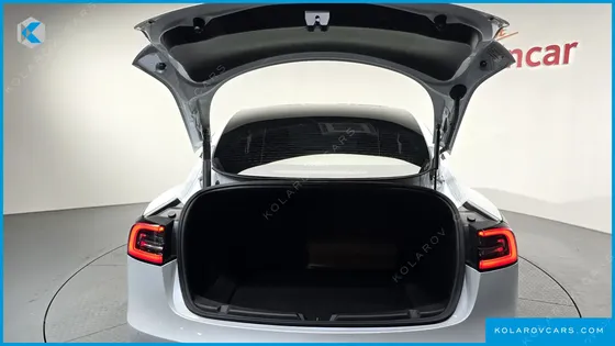TESLA MODEL 3 LONG RANGE AWD
