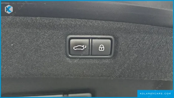 GENESIS G90 3.8 AWD