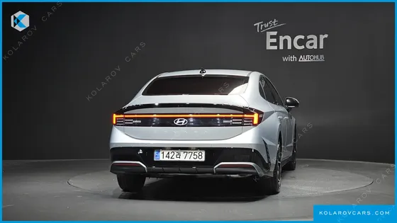 HYUNDAI SONATA INSPIRATION