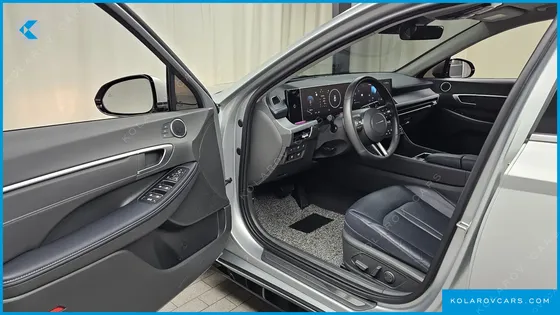 HYUNDAI SONATA INSPIRATION
