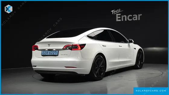 TESLA MODEL 3 LONG RANGE AWD