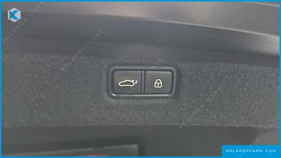 GENESIS G90 3.8 AWD