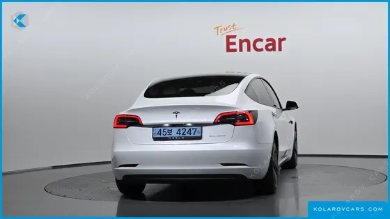 TESLA MODEL 3 LONG RANGE AWD