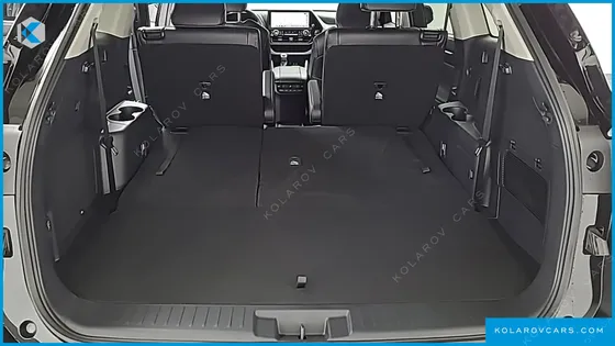 TOYOTA HIGHLANDER 2.5 4WD PLATIMUM