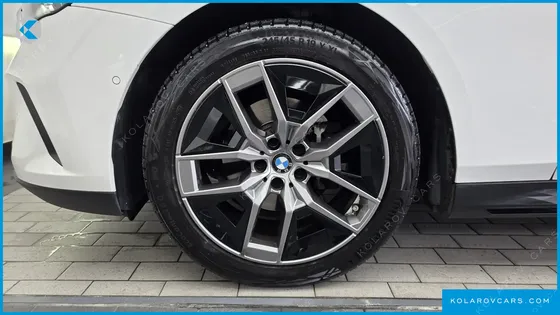BMW 5 SERIES 520I
