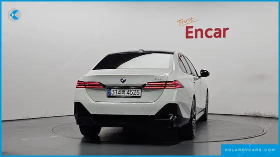 BMW 5 SERIES 520I M SPORT