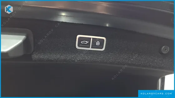 GENESIS G90 GASOLINE 3.5 TURBO AWD