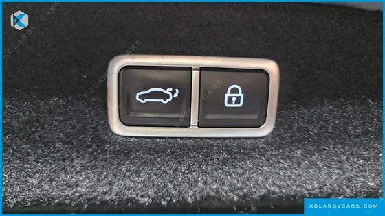 GENESIS G90 GASOLINE 3.5 TURBO AWD