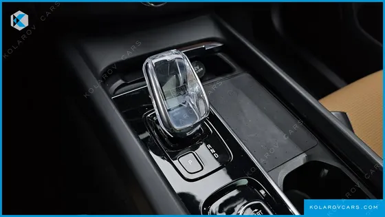 VOLVO XC60 B5 INSCRIPTION