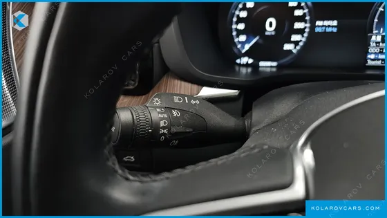 VOLVO XC60 B5 INSCRIPTION