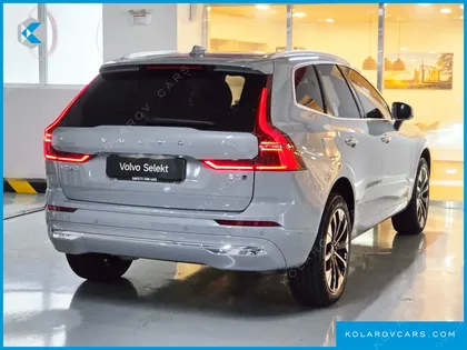 VOLVO XC60 B5 ULTRA BRIGHT