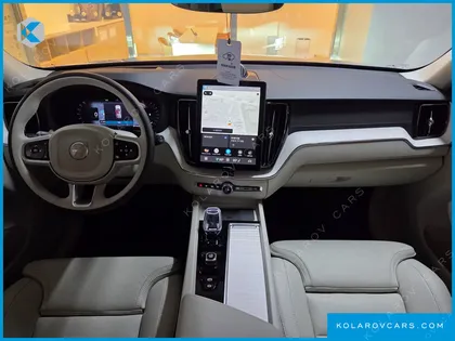 VOLVO XC60 B5 ULTRA BRIGHT