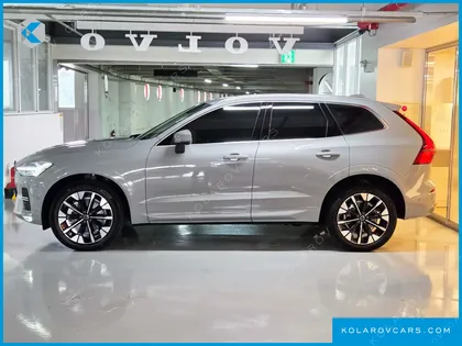 VOLVO XC60 B5 ULTRA BRIGHT