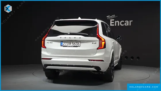 VOLVO XC90 B6 ULTRA DARK