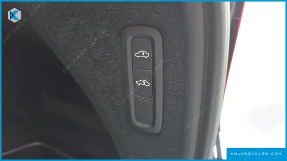 VOLVO XC90 B6 ULTRA DARK