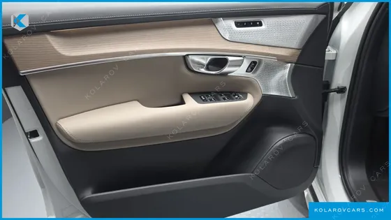 VOLVO XC90 B6 ULTRA DARK