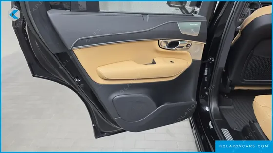 VOLVO XC90 B6 INSCRIPTION