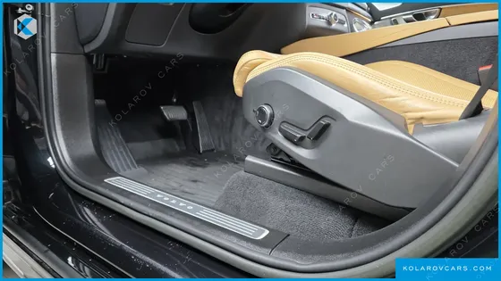 VOLVO XC90 B6 INSCRIPTION