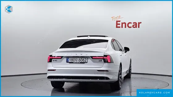 VOLVO S90 B5 ULTRA DARK