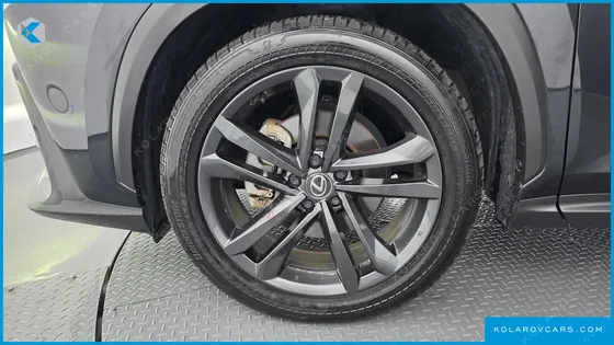 LEXUS NX PREMIUM