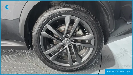 LEXUS NX PREMIUM