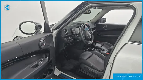 MINI COUNTRYMAN CLASSIC
