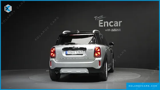 MINI COUNTRYMAN CLASSIC PLUS LAUNCH PACK