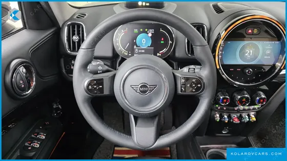 MINI COUNTRYMAN CLASSIC PLUS LAUNCH PACK
