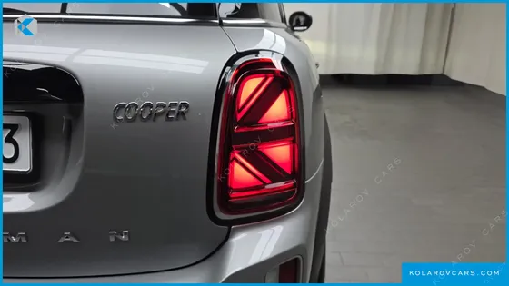 MINI COUNTRYMAN CLASSIC PLUS LAUNCH PACK