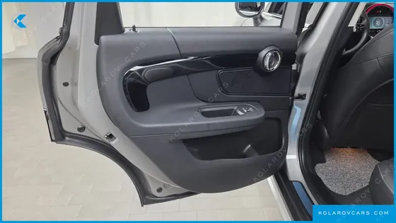MINI COUNTRYMAN CLASSIC PLUS LAUNCH PACK