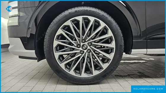 HYUNDAI PALISADE GASOLINE 2.5T 4WD 7-SEATER