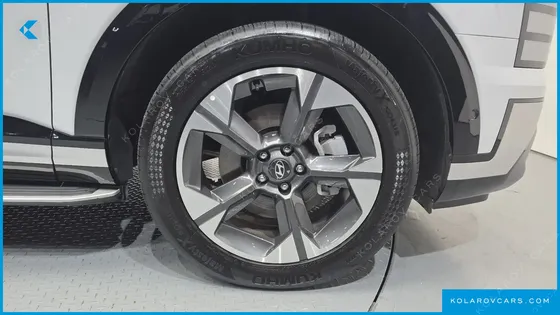 HYUNDAI PALISADE GASOLINE 2.5T 4WD 9-SEATER