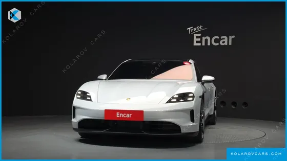 PORSCHE TAYCAN 4S