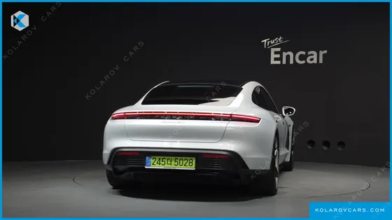 PORSCHE TAYCAN 4S