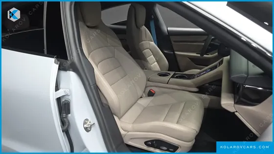 PORSCHE TAYCAN 4S