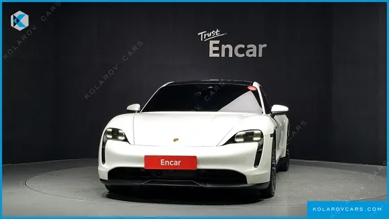 PORSCHE TAYCAN BASE